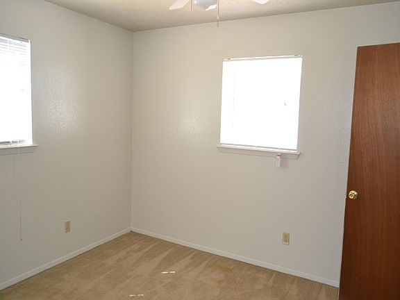 5th image of 2413 Jaguar Dr #C