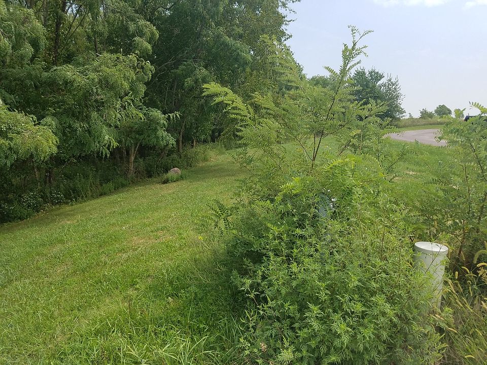 2nd image of 29049 Ironwood Drive (wb 27 & #28)
