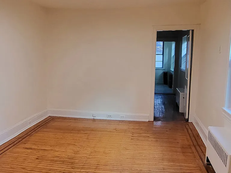 2024 Fitzwater St #1 — Photo 5