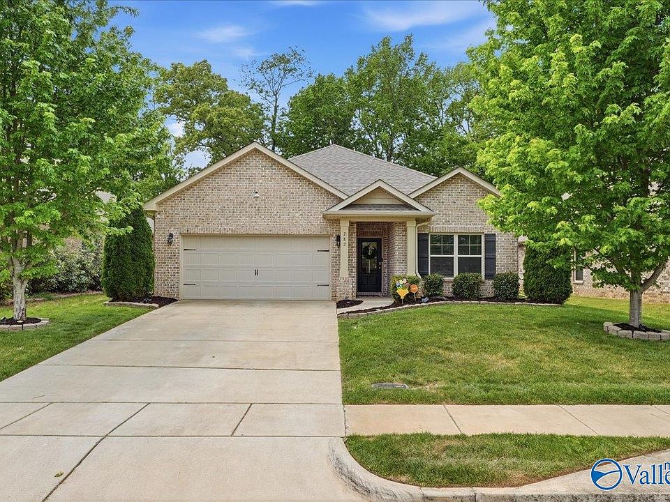 1st image of 282 Falcon Ridge Dr