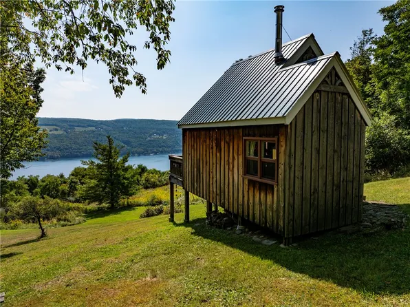 8780 County Route 76 Rd #9, Hammondsport, NY 14840