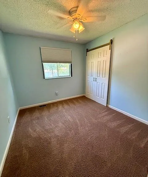 2700 Hereford St — Photo 11