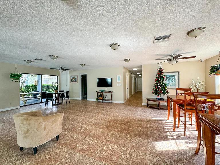 3109 Oakland Shores Dr #G110 — Photo 8