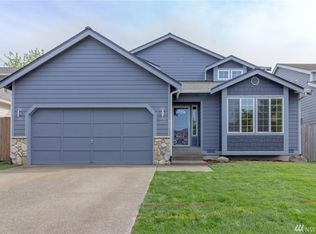 18305 SE 261st Ct, Covington, WA 98042