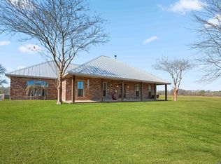 814 Lemon B Rd, Slaughter, LA 70777