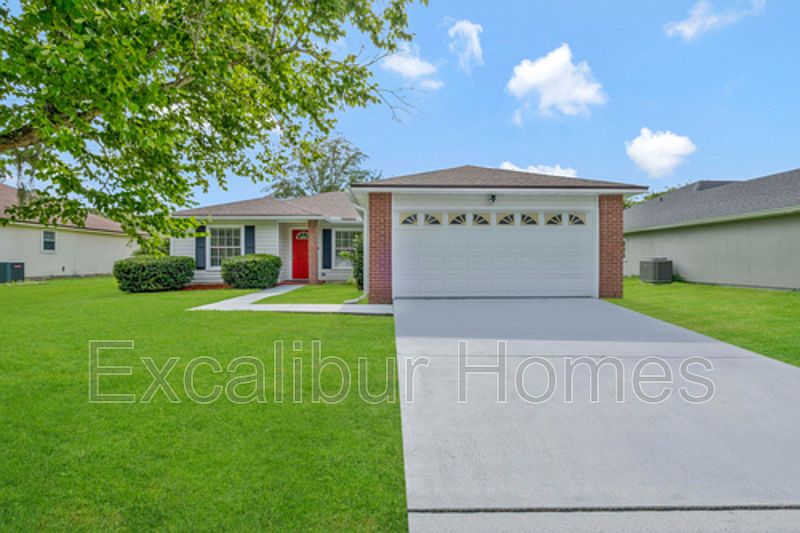 1st image of 390 Turtle Dove Dr
