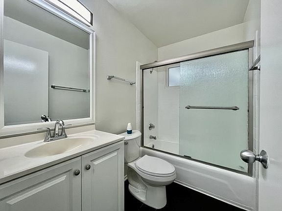 5th image of 2025 Laurie Ln #1