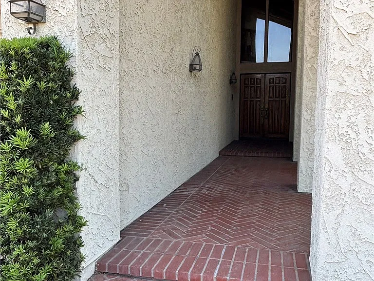 2230 E Vista Mesa Way — Photo 3