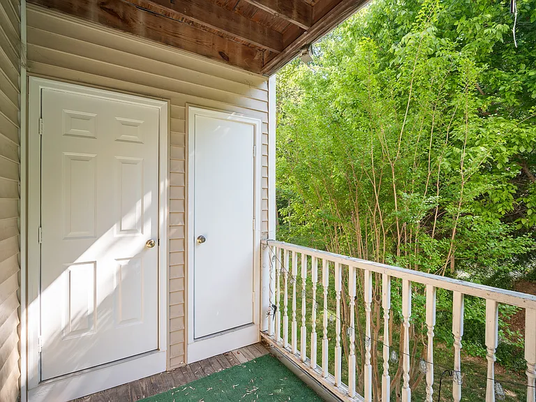 323 Ivy Glen Ct — Photo 25