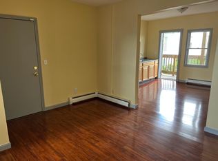 471 Beech St APT 10, Manchester, NH 03103