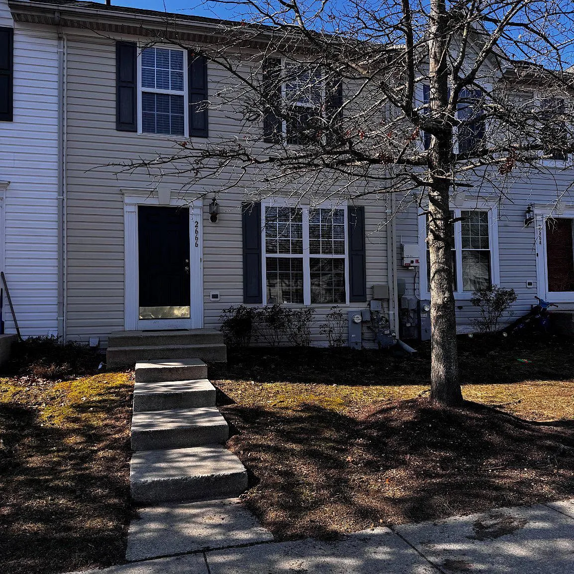 3 bed, 4.0 bath, 1540 sqft, $2,800 — Photo 1
