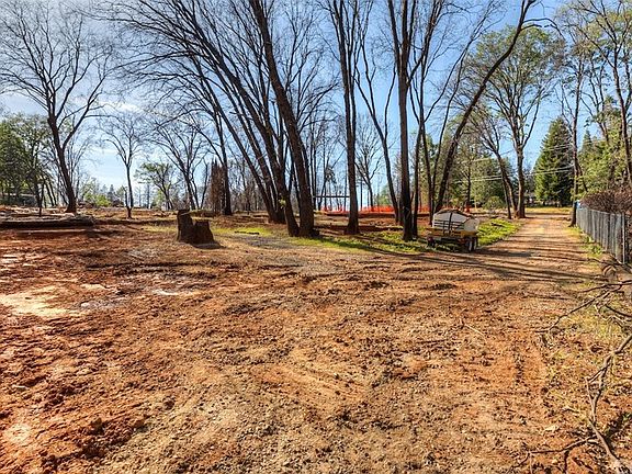 2nd image of 6394 Glendale Ct