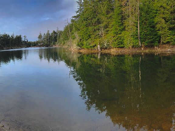 2nd image of 70298 Hwy 101