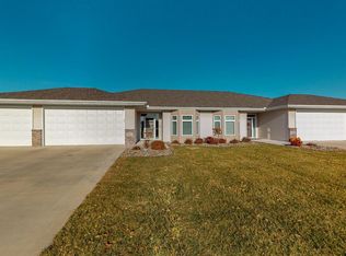 1873 Alder Ln NW, Rochester, MN 55901