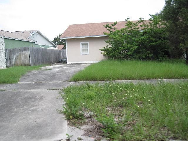 1st image of 3201 Shady Willow Dr