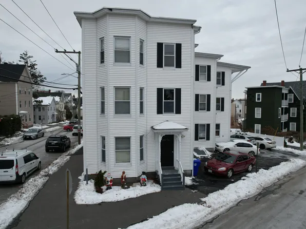 284 Lowell St #2, Manchester, NH 03104