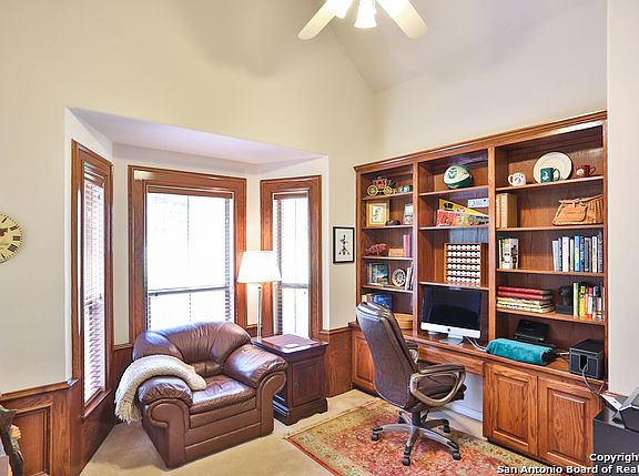 5th image of 29635 Fairway Bluff Dr