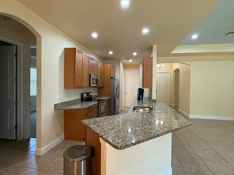 6531 Cedarwood Ave — Photo 5
