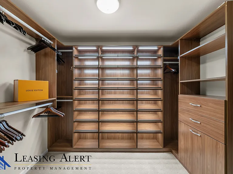26868 Grey Pl — Photo 10