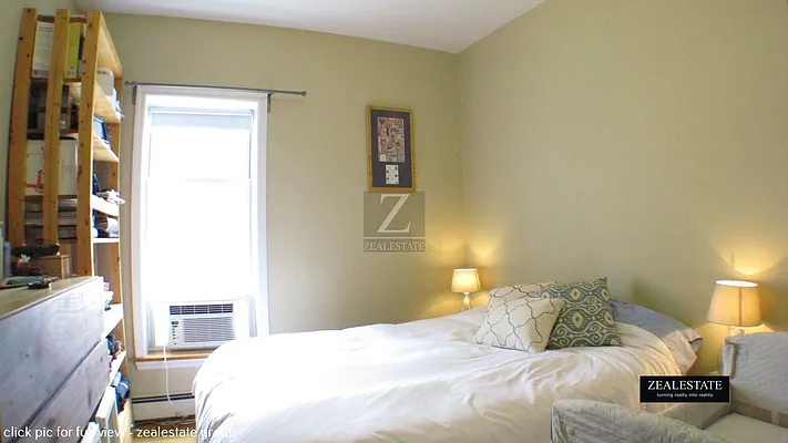 Rented by ZealEstate Group Inc | media 27