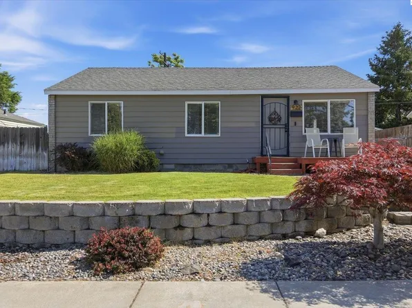 922 Snow Ave, Richland, WA 99352