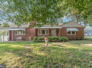 4945 Berkley St, Harrisburg, PA 17109