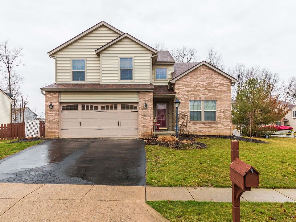 1st image of 627 Norfolk Ct