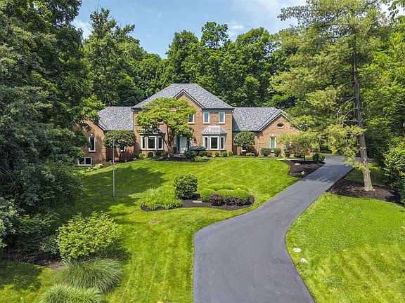 3rd image of 6391 Turpin Hills Dr