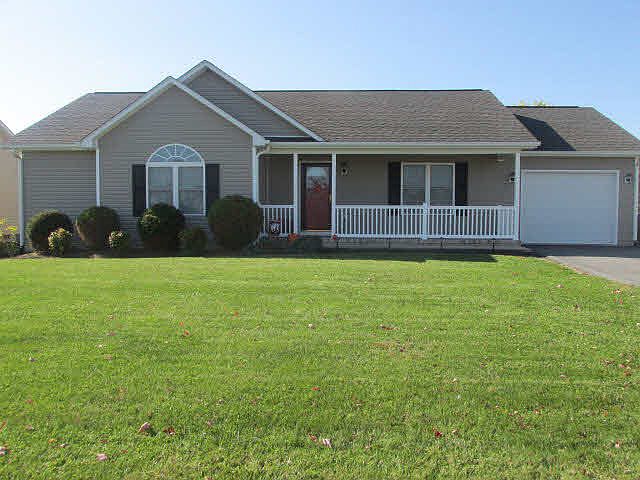 1st image of 35 Somerset Dr