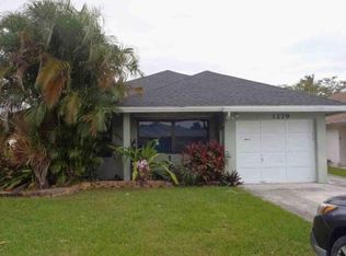 1279 Summit Run Cir, West Palm Beach, FL 33415