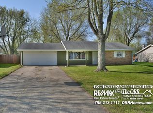 1005 E Cooper Dr, Muncie, IN 47303