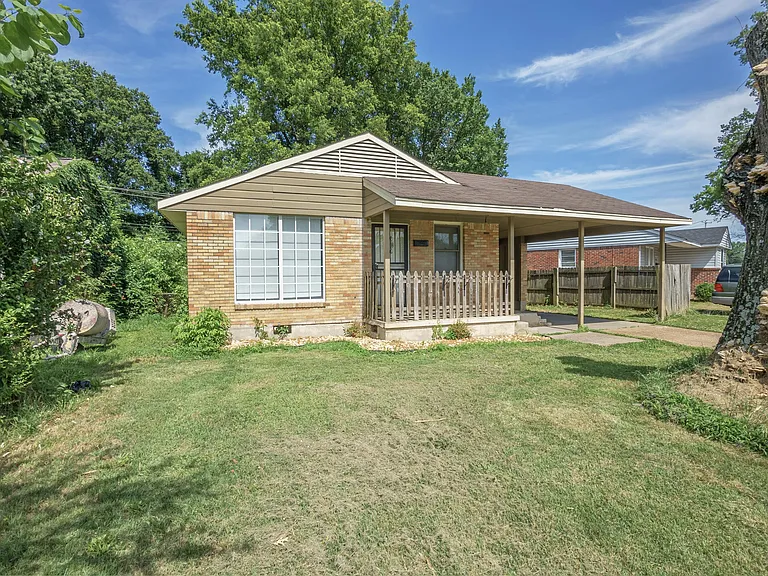 1024 Mendenhall Cv — Photo 3