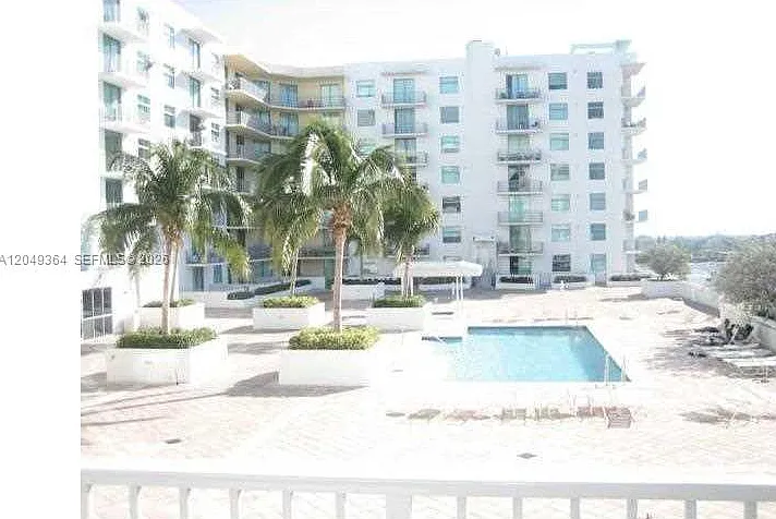 140 S Dixie Hwy #502 — Photo 8