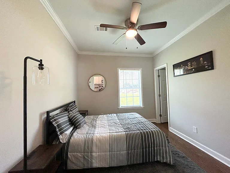2184 Wingate St SW — Photo 8