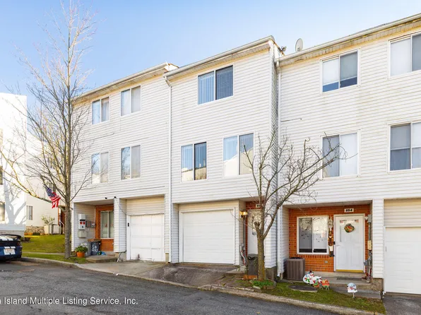 252 Emily Ln, Staten Island, NY 10312