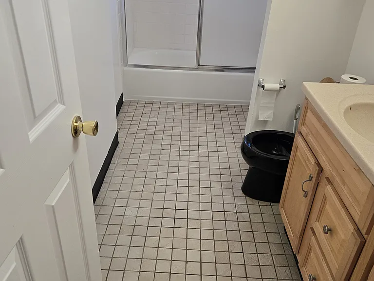 37278 Ash St #A — Photo 5