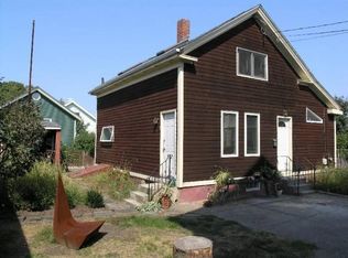 56 Trenton St, Providence, RI 02906