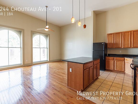 4th image of 4244 Chouteau Ave APT 201