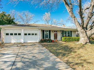 4624 Ivanhoe Dr, Fort Worth, TX 76132