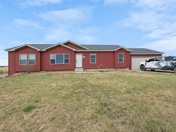 14961 Cochise St, Williston, ND 58801