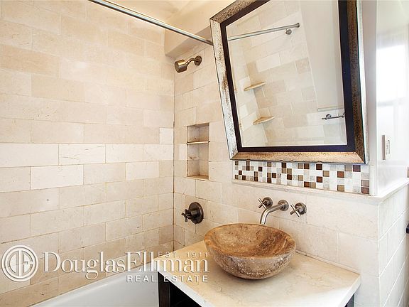 3rd image of 345 W 58th St APT 5-D