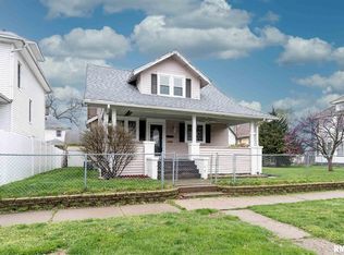 1214 12th St, Rock Island, IL