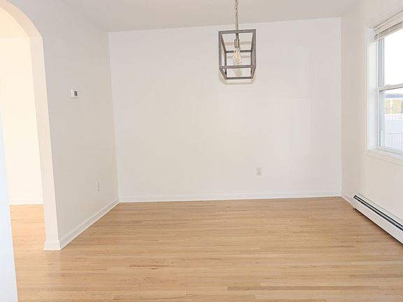 5th image of 34 May St #34
