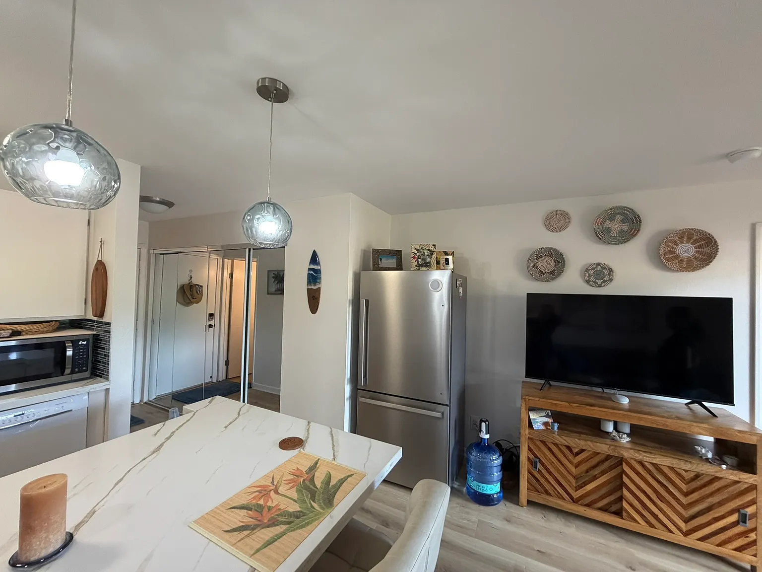 1 bed, 530 sqft, $3,995 — Photo 2