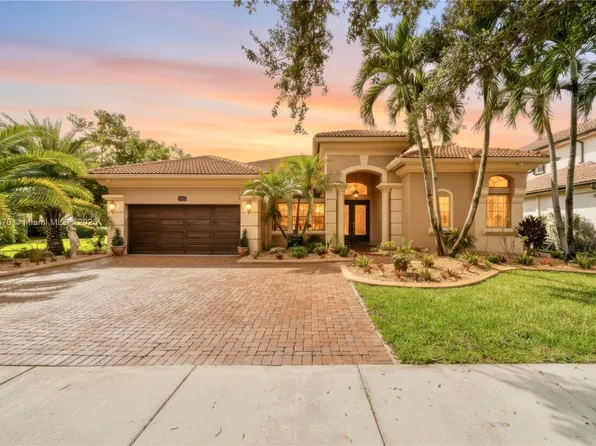 19230 SW 30th St, Miramar, FL 33029