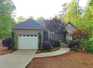 24 Crescent Crest Ln, Wedowee, AL 36278