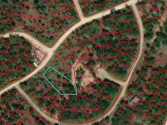 2nd image of Shady Oaks Dr