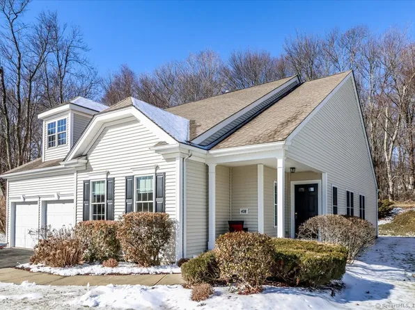 438 Tee Shot Drive #438, Oxford, CT 06478