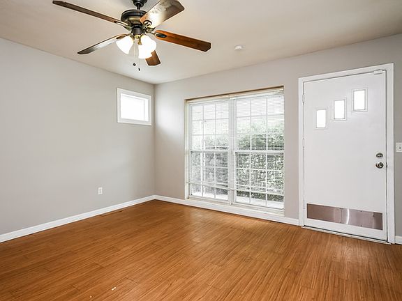 5th image of 415 California Ave
