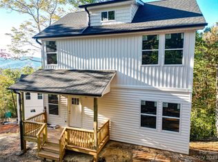 35 Hunting Lodge Dr, Black Mountain, NC 28711